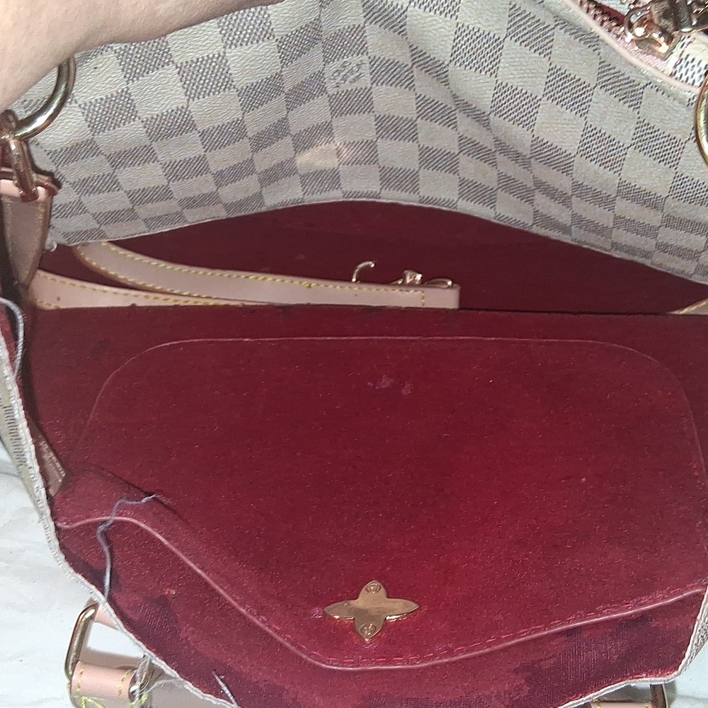 Louis Vuitton Checkered Beige Tote Bag - Picture 10 of 16